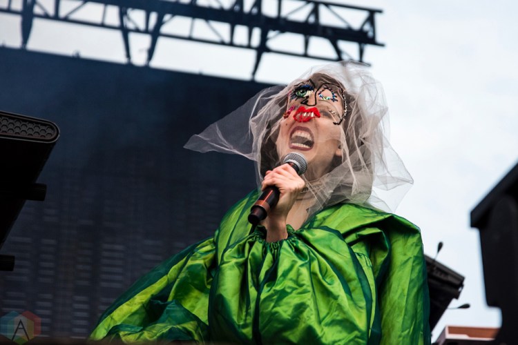 TORONTO, ON - JULY 30: Allie X performs at Echo Beach in Toronto on July 30, 2018. (Photo: Morgan Hotston/Aesthetic Magazine)