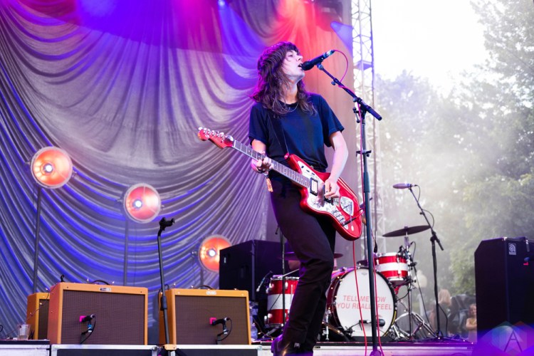 CHICAGO, IL - JULY 20: Courtney Barnett performs at Pitchfork Music Festival in Chicago on July 20, 2018. (Photo: Katie Kuropas/Aesthetic Magazine)