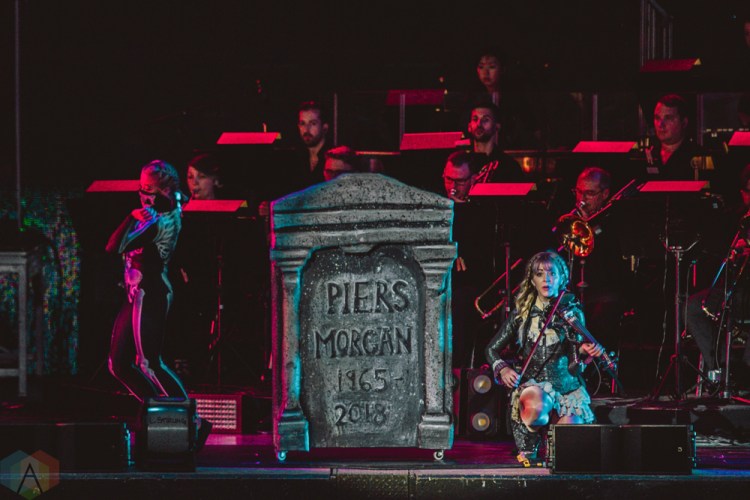 TORONTO, ON - JULY 27: Lindsey Stirling performs at Budweiser Stage in Toronto on July 27, 2018. (Photo: Joanna Glezakos/Aesthetic Magazine)