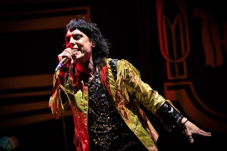 TORONTO, ON - JULY 12: The Struts perform at Rogers Centre in Toronto on July 12, 2018. (Photo: Brendan Albert/Aesthetic Magazine)