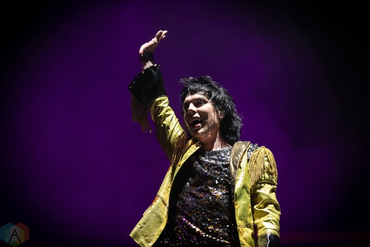 TORONTO, ON - JULY 12: The Struts perform at Rogers Centre in Toronto on July 12, 2018. (Photo: Brendan Albert/Aesthetic Magazine)