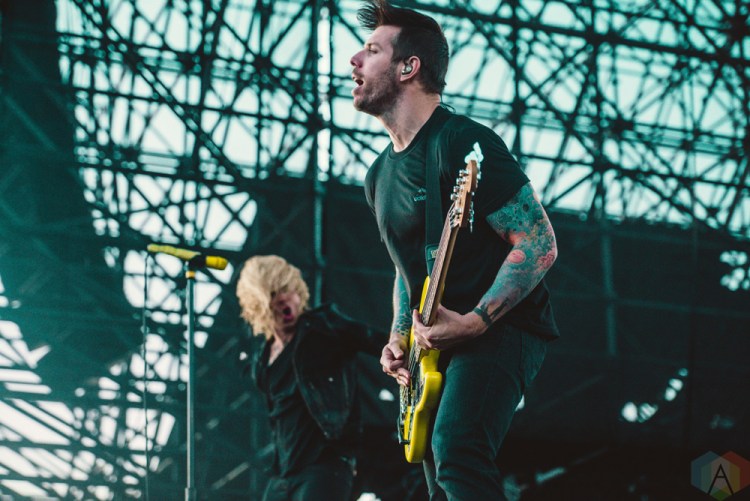 TORONTO, ON - JULY 17: Underoath performs at Warped Tour at Echo Beach in Toronto on July 17, 2018. (Photo: Joanna Glezakos/Aesthetic Magazine)