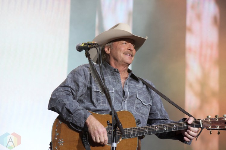 ORO-MEDONTE, ON - AUGUST 11: Alan Jackson performs at Boots And Hearts Music Festival at Burl's Creek in Oro-Medonte, ON on August 11, 2018. (Photo: Curtis Sindrey/Aesthetic Magazine)