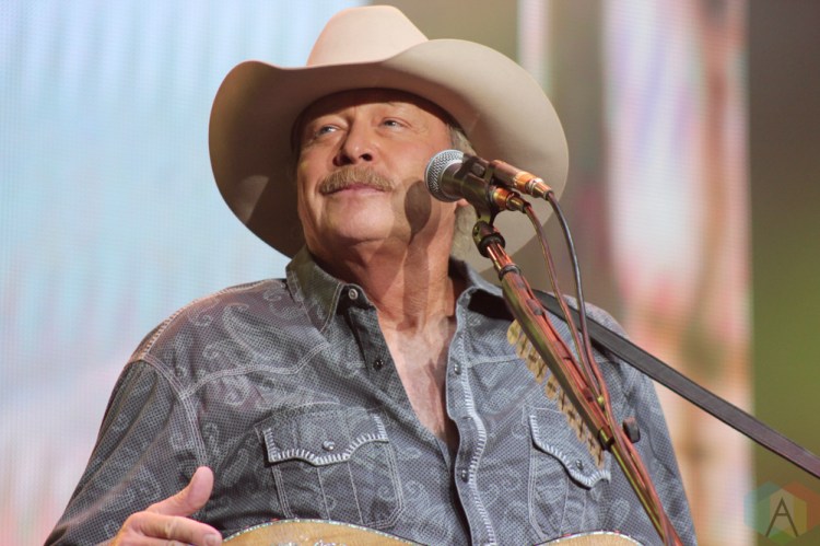 ORO-MEDONTE, ON - AUGUST 11: Alan Jackson performs at Boots And Hearts Music Festival at Burl's Creek in Oro-Medonte, ON on August 11, 2018. (Photo: Curtis Sindrey/Aesthetic Magazine)