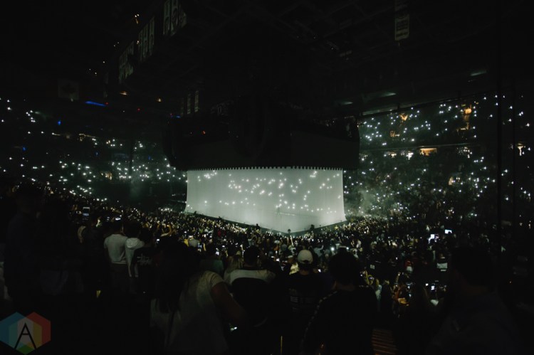 TORONTO, ON - AUGUST 21: Drake performs at Scotiabank Arena in Toronto on August 21, 2018. (Photo: Stephan Ordonez/Aesthetic Magazine)
