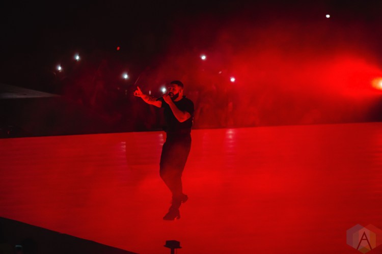TORONTO, ON - AUGUST 21: Drake performs at Scotiabank Arena in Toronto on August 21, 2018. (Photo: Stephan Ordonez/Aesthetic Magazine)