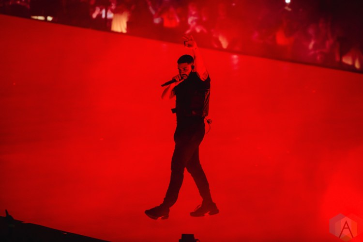 TORONTO, ON - AUGUST 21: Drake performs at Scotiabank Arena in Toronto on August 21, 2018. (Photo: Stephan Ordonez/Aesthetic Magazine)