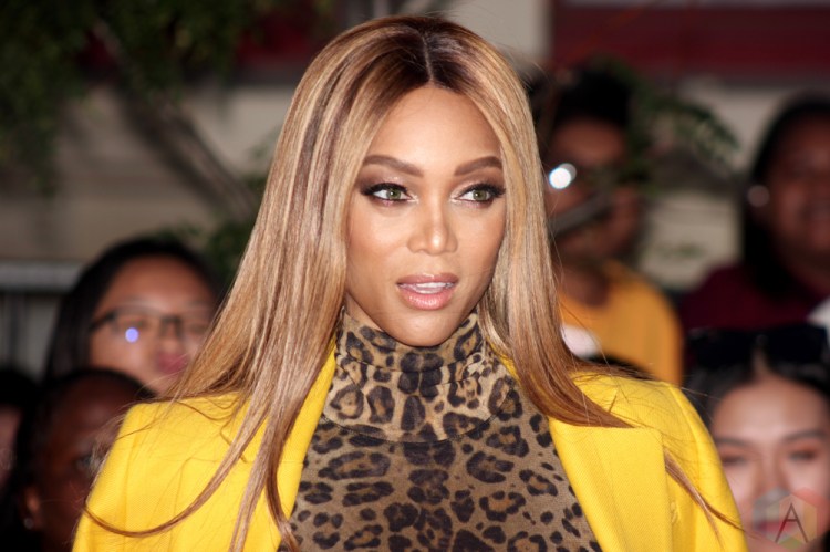 TORONTO, ON - AUGUST 26: Tyra Banks attends iHeartRadio MMVAs red carpet in Toronto, Ontario on August 26, 2018. (Photo: Curtis Sindrey/Aesthetic Magazine)