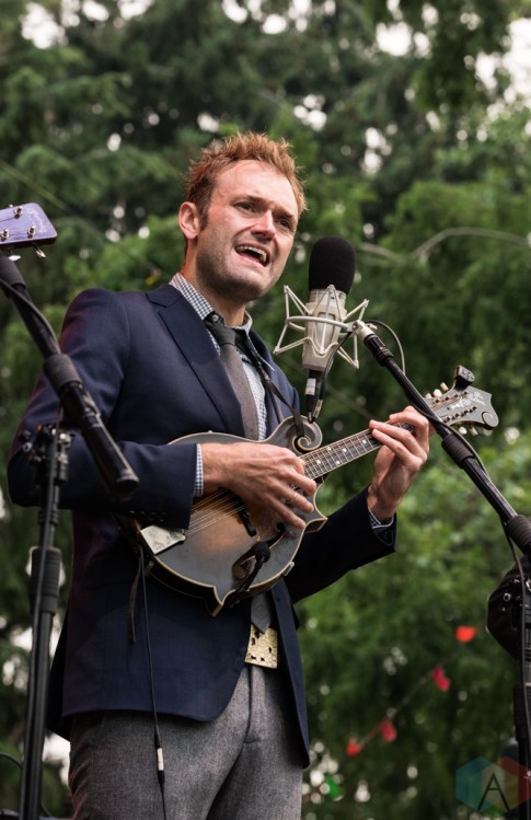SEATTLE, WA - AUGUST 19: Punch Brothers performs at Woodland Park Zoo in Seattle on August 19, 2018. (Photo: Kevin Tosh/Aesthetic Magazine)