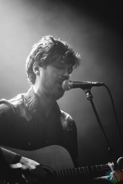 TORONTO, ON - SEPTEMBER 19: Eamon McGrath performs at Mod Club in Toronto on September 19, 2018. (Photo: Kirsten Sonntag/Aesthetic Magazine)