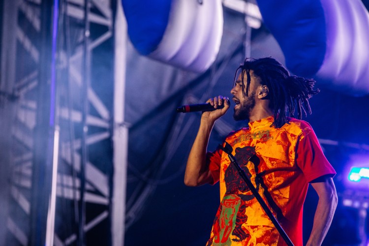 SEATTLE, WA – SEPTEMBER 01: J Cole performs at Bumbershoot Music Festival in Seattle, Washington on September 01, 2018. (Photo: Bumbershoot)