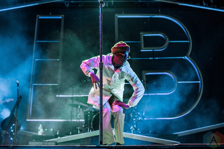 TORONTO, ON - SEPTEMBER 27: Leon Bridges performs at Echo Beach in Toronto on September 27, 2018. (Photo: Joanna Glezakos/Aesthetic Magazine)