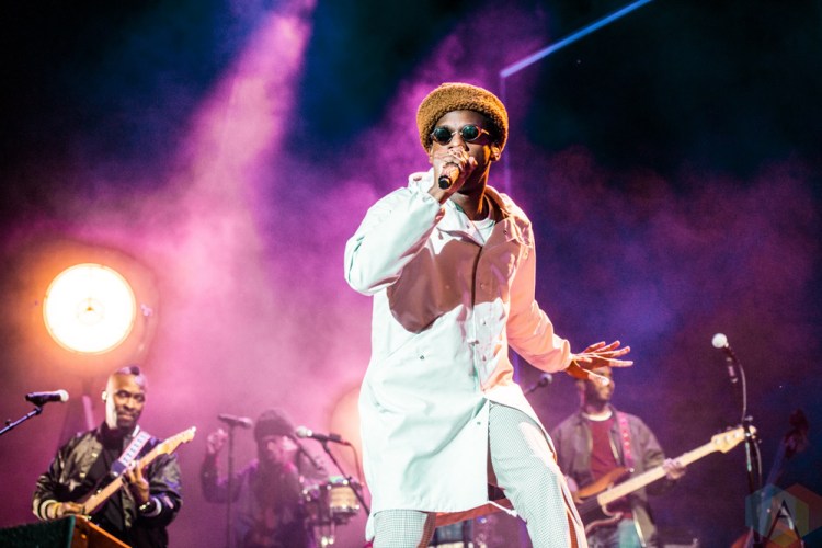 TORONTO, ON - SEPTEMBER 27: Leon Bridges performs at Echo Beach in Toronto on September 27, 2018. (Photo: Joanna Glezakos/Aesthetic Magazine)
