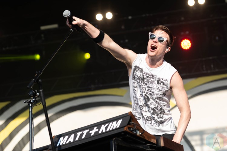 CHICAGO, IL – SEPTEMBER 14: Matt And Kim performs at Riot Fest at Douglas Park in Chicago on September 14, 2018. (Photo: Katie Kuropas/Aesthetic Magazine)