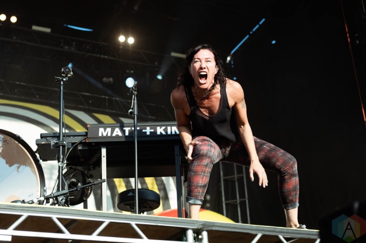 CHICAGO, IL – SEPTEMBER 14: Matt And Kim performs at Riot Fest at Douglas Park in Chicago on September 14, 2018. (Photo: Katie Kuropas/Aesthetic Magazine)
