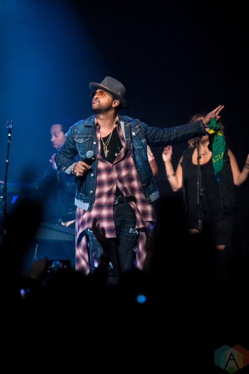 TORONTO, ON - SEPTEMBER 28: Sting & Shaggy perform at Phoenix Concert Theatre in Toronto, Ontario on September 28, 2018. (Photo: Brendan Albert/Aesthetic Magazine)