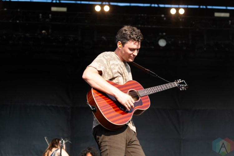 CHICAGO, IL – SEPTEMBER 14: The Front Bottoms performs at Riot Fest at Douglas Park in Chicago on September 14, 2018. (Photo: Katie Kuropas/Aesthetic Magazine)