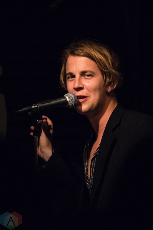 TORONTO, ON - SEPTEMBER 19: Tom Odell performs at Rivoli in Toronto on September 19, 2018. (Photo: Morgan Hotston/Aesthetic Magazine)