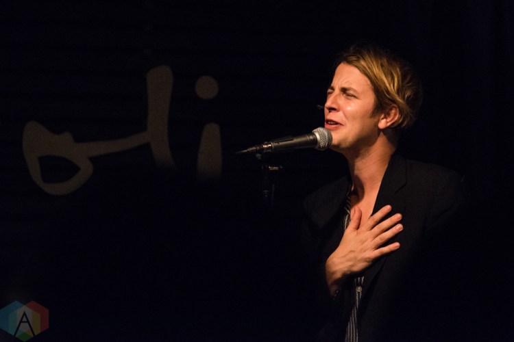 TORONTO, ON - SEPTEMBER 19: Tom Odell performs at Rivoli in Toronto on September 19, 2018. (Photo: Morgan Hotston/Aesthetic Magazine)