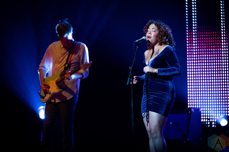 TORONTO, ON - SEPTEMBER 17: Weaves performs at Polaris Prize gala at the Carlu in Toronto, Ontario on September 17, 2018. (Photo: Brendan Albert/Aesthetic Magazine)