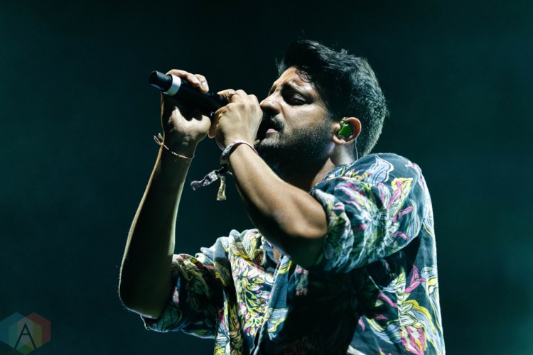 CHICAGO, IL – SEPTEMBER 14: Young The Giant performs at Riot Fest at Douglas Park in Chicago on September 14, 2018. (Photo: Katie Kuropas/Aesthetic Magazine)