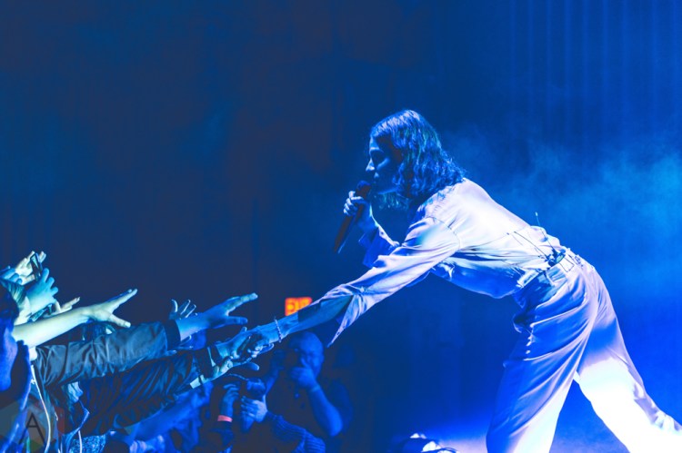 ROYAL OAK, MI - OCTOBER 01: Borns performs at the Royal Oak Music Theatre in Royal Oak, Michigan on October 01, 2018. (Photo: Taylor Ohryn/Aesthetic Magazine)