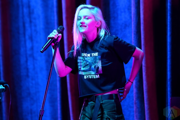 TORONTO, ON - OCTOBER 15: Carlie Hanson performs at Sony Centre in Toronto on October 15, 2018. (Photo: Jaime Espinoza/Aesthetic Magazine)