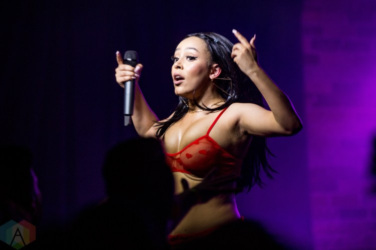 TORONTO, ON - OCTOBER 10: Doja Cat performs at Velvet Underground in Toronto on October 10, 2018. (Photo: Katrina Lat/Aesthetic Magazine)