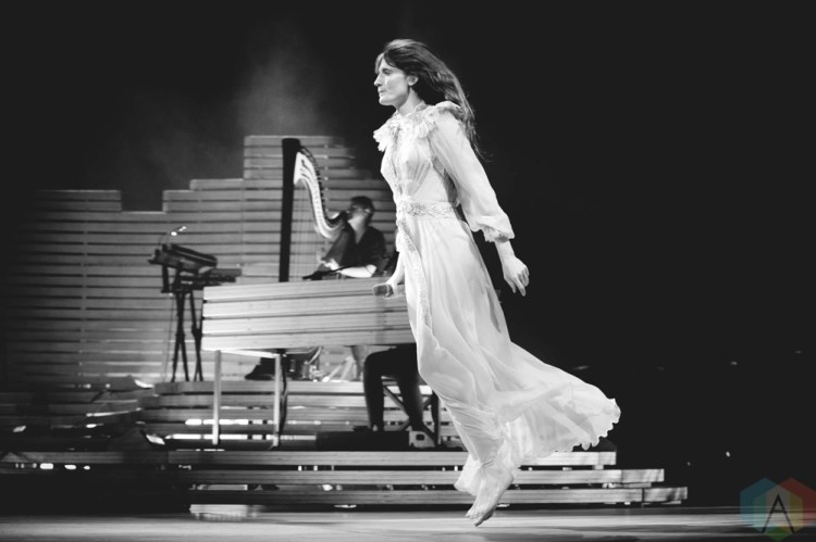 TORONTO, ON - OCTOBER 16: Florence And The Machine performs at Scotiabank Arena in Toronto, Ontario on October 16, 2018. (Photo: Brendan Albert/Aesthetic Magazine)
