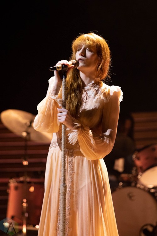 TORONTO, ON - OCTOBER 16: Florence And The Machine performs at Scotiabank Arena in Toronto, Ontario on October 16, 2018. (Photo: Brendan Albert/Aesthetic Magazine)