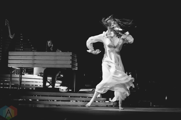 TORONTO, ON - OCTOBER 16: Florence And The Machine performs at Scotiabank Arena in Toronto, Ontario on October 16, 2018. (Photo: Brendan Albert/Aesthetic Magazine)