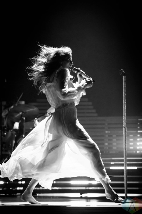 TORONTO, ON - OCTOBER 16: Florence And The Machine performs at Scotiabank Arena in Toronto, Ontario on October 16, 2018. (Photo: Brendan Albert/Aesthetic Magazine)