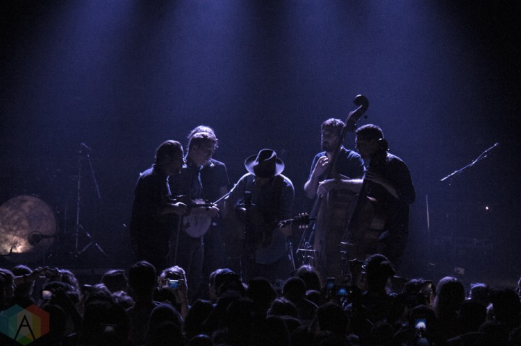 VANCOUVER, BC - OCTOBER 10: Gregory Alan Isakov performs at Commodore Ballroom in Vancouver on October 10, 2018. (Photo: Emily Chin/Aesthetic Magazine)
