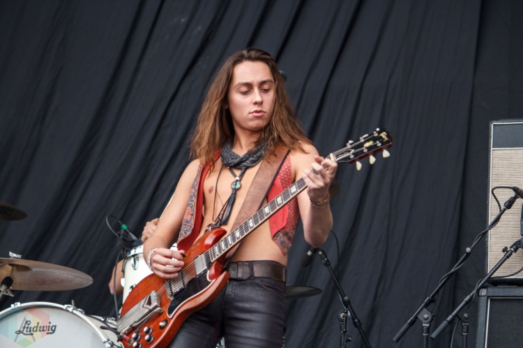 SAN BERNARDINO, CA - OCTOBER 06: Greta Van Fleet performs at Cal Jam at Glen Helen Regional Park in San Bernardino, California on October 06, 2018. (Photo: James Alvarez/Aesthetic Magazine)