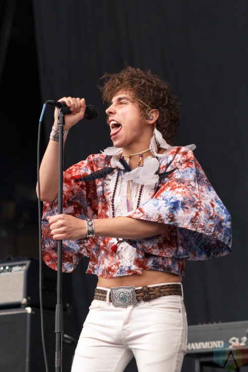 SAN BERNARDINO, CA - OCTOBER 06: Greta Van Fleet performs at Cal Jam at Glen Helen Regional Park in San Bernardino, California on October 06, 2018. (Photo: James Alvarez/Aesthetic Magazine)