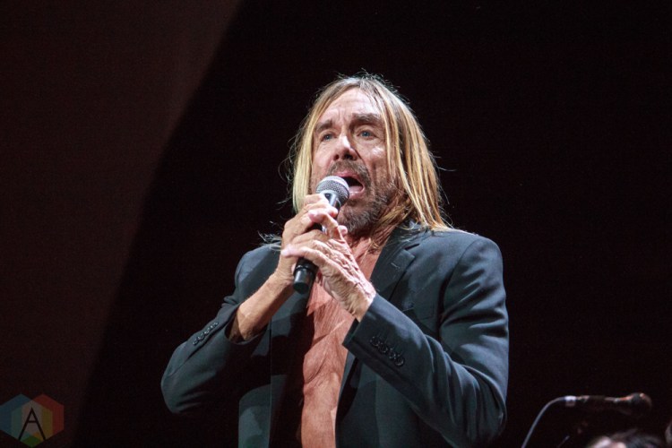 SAN BERNARDINO, CA - OCTOBER 06: Iggy Pop performs at Cal Jam at Glen Helen Regional Park in San Bernardino, California on October 06, 2018. (Photo: James Alvarez/Aesthetic Magazine)