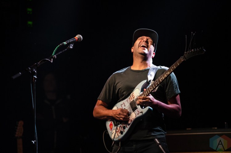 SEATTLE, WA - OCTOBER 18: Tom Morello performs at The Crocodile in Seattle on October 18, 2018. (Photo: Kevin Tosh/Aesthetic Magazine)