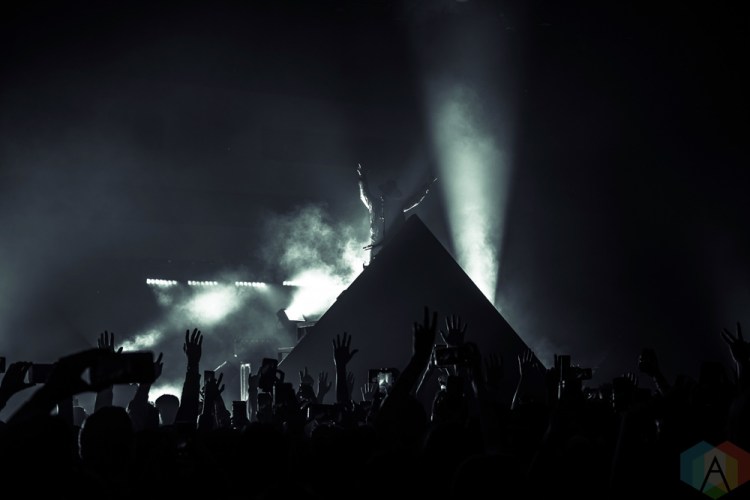 TORONTO, ON - OCTOBER 03: ZHU performs at Rebel in Toronto on October 03, 2018. (Photo: Nicole De Khors/Aesthetic Magazine)