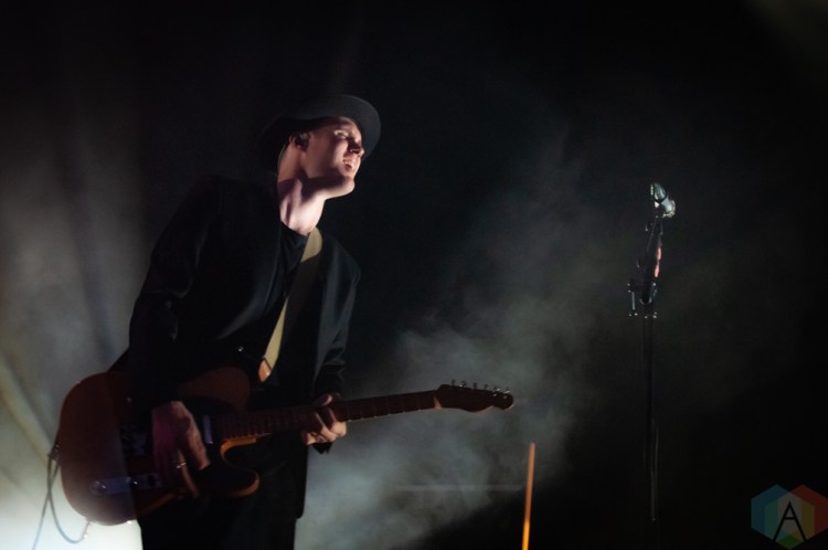 HOLLYWOOD, CA - NOVEMBER 16: Bob Moses performs at Hollywood Palladium in Hollywood, California on November 16, 2018. (Photo: Kelli Binnings/Aesthetic Magazine)