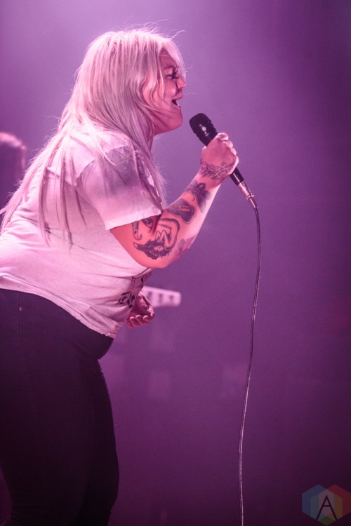 TORONTO, ON - NOVEMBER 08: Elle King performs at The Opera House in Toronto on November 08, 2018. (Photo: David McDonald/Aesthetic Magazine)
