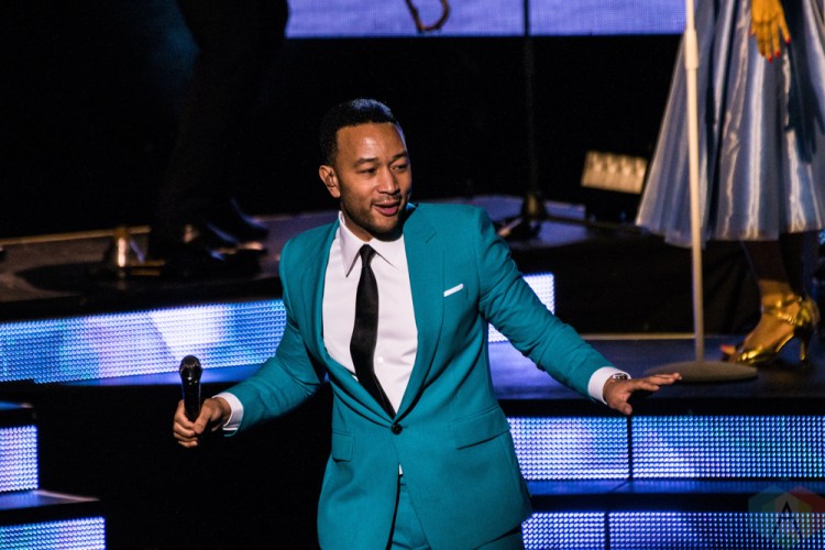 TORONTO, ON - NOVEMBER 27: John Legend performs at Sony Centre in Toronto on November 27, 2018. (Photo: Joanna Glezakos/Aesthetic Magazine)