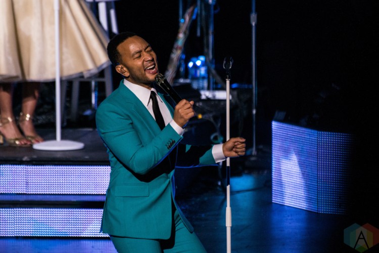 TORONTO, ON - NOVEMBER 27: John Legend performs at Sony Centre in Toronto on November 27, 2018. (Photo: Joanna Glezakos/Aesthetic Magazine)