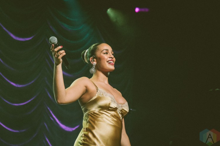 VANCOUVER, BC - NOVEMBER 20: Jorja Smith performs at Orpheum Theatre in Vancouver on November 20, 2018. (Photo: Danica Bansie/Aesthetic Magazine)