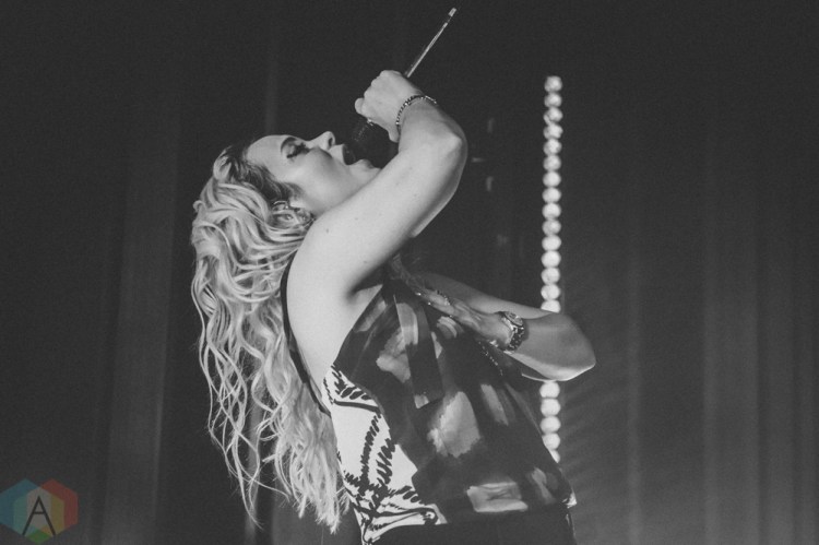 VANCOUVER, BC - NOVEMBER 09: Lilly Allen performs at Vogue Theatre in Vancouver on November 09, 2018. (Photo: Danica Bansie/Aesthetic Magazine)