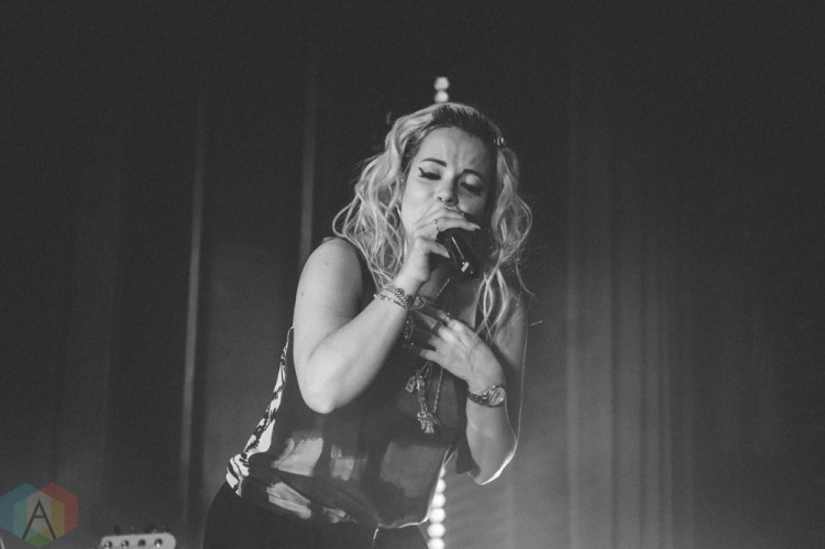 VANCOUVER, BC - NOVEMBER 09: Lilly Allen performs at Vogue Theatre in Vancouver on November 09, 2018. (Photo: Danica Bansie/Aesthetic Magazine)