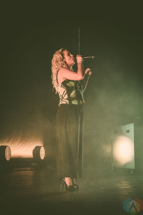 VANCOUVER, BC - NOVEMBER 09: Lilly Allen performs at Vogue Theatre in Vancouver on November 09, 2018. (Photo: Danica Bansie/Aesthetic Magazine)