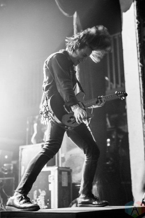 TORONTO, ON - DECEMBER 15: Silverstein performs at The Opera House in Toronto on December 15, 2018. (Photo: Joanna Glezakos/Aesthetic Magazine)