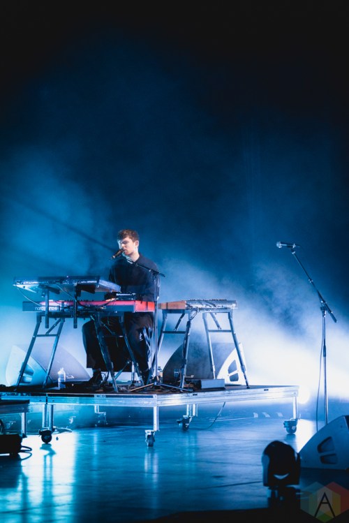 TORONTO, ON - FEBRUARY 27: James Blake performs at Sony Centre in Toronto on February 27, 2019. (Photo: Anton Mak/Aesthetic Magazine)