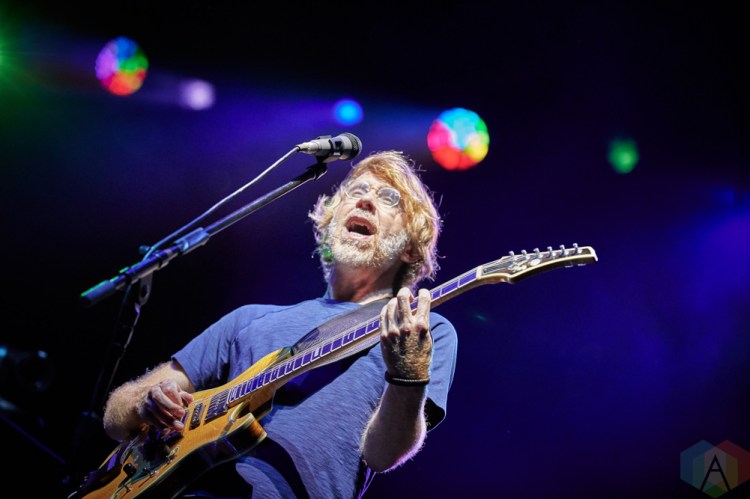 RIVIERA MAYA, MEXICO - FEBRUARY 21: Phish performs at The Barceló in Riviera Maya, Mexico on February 21, 2019. (Photo: Eric Fefferman/Aesthetic Magazine)