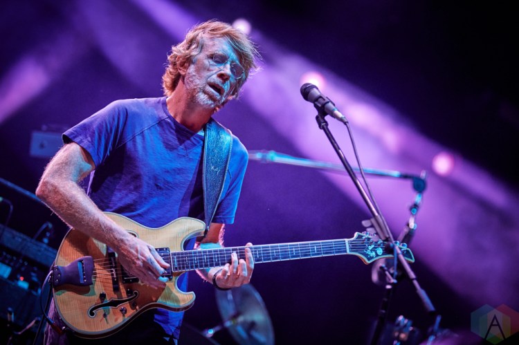 RIVIERA MAYA, MEXICO - FEBRUARY 21: Phish performs at The Barceló in Riviera Maya, Mexico on February 21, 2019. (Photo: Eric Fefferman/Aesthetic Magazine)